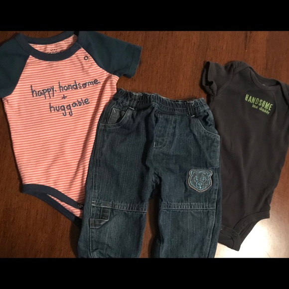 Infant Boys Timberland Jeans & 2 Onesies  6-9 mos - Picture 5 of 5